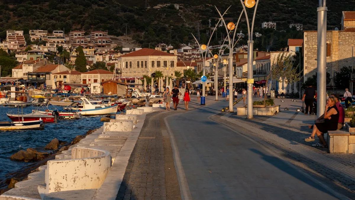 Urla Hakkında Muhtemelen İlk Kez Duyacağınız 5 Şaşırtıcı Bilgi